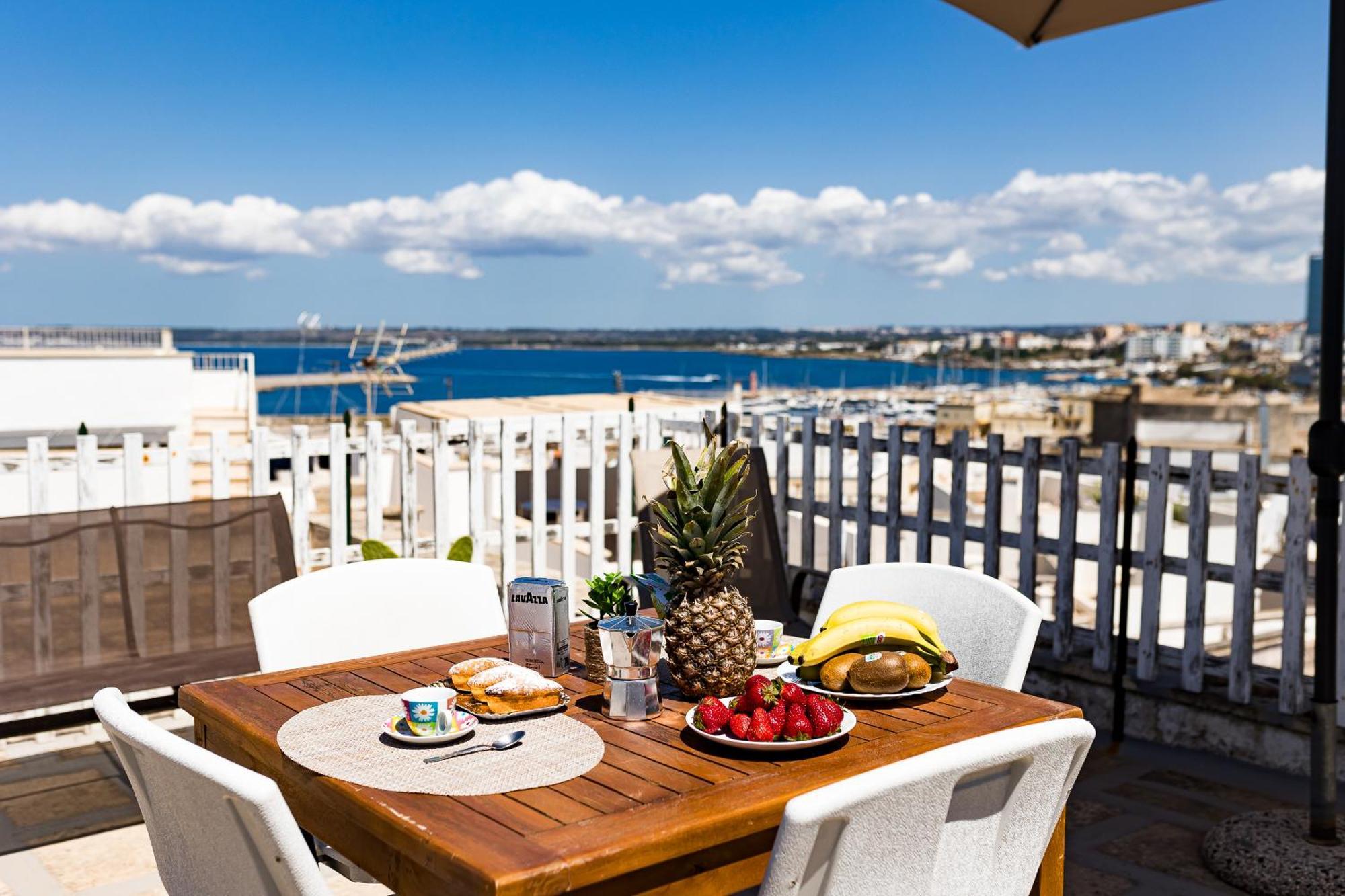 Corte De Maio - Exclusive Terrace - By Click Salento Gallipoli Esterno foto